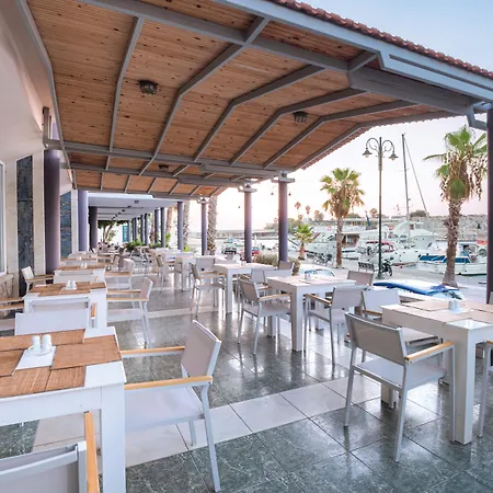 Kosta Palace Hotel 4*