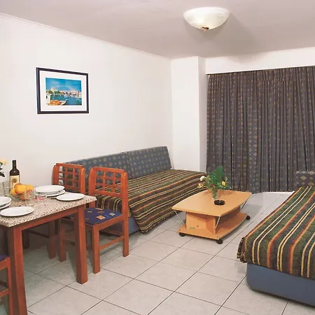 Kosta Palace 4*