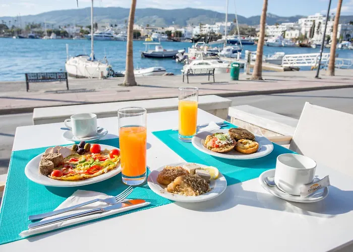 Kosta Palace Hotel 4*