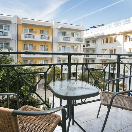 Kosta Palace 4*