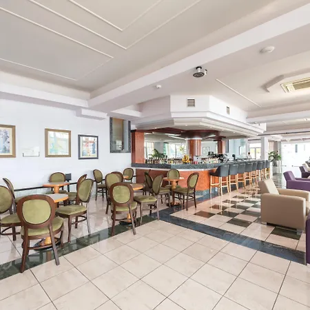 Kosta Palace 4*