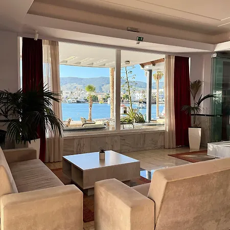 Kosta Palace Hotel 4*