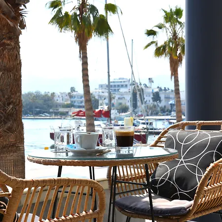 Kosta Palace 4*