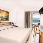 Kosta Palace Ξενοδοχείο 4*