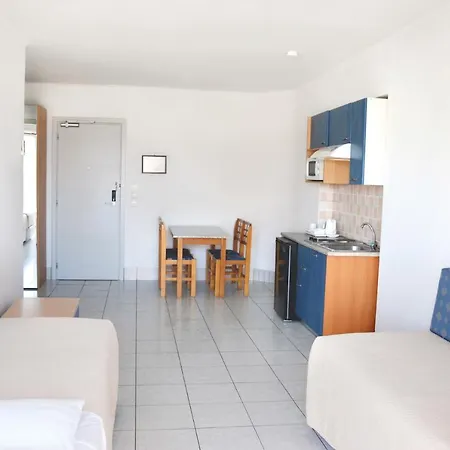 Kosta Palace 4* העיירה קוס