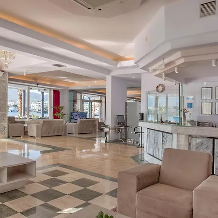 Kosta Palace Отель