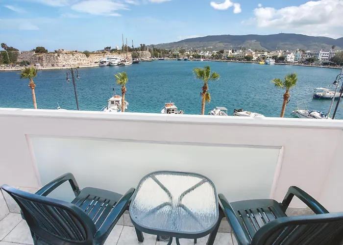 Kosta Palace Otel 4*