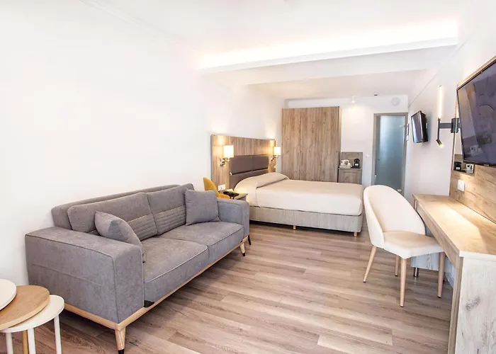 Отель Kosta Palace