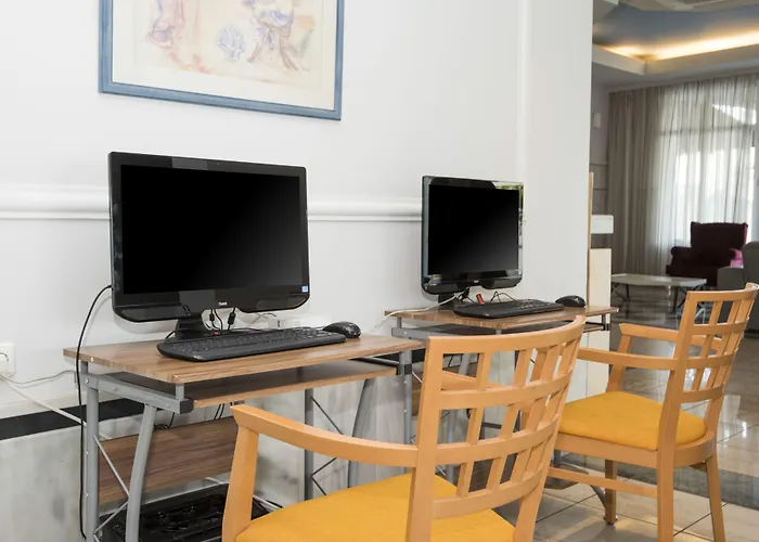 Kosta Palace 4*